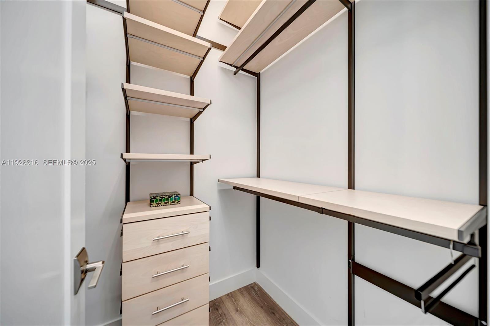 MARINA LANDINGS - Residential Lease