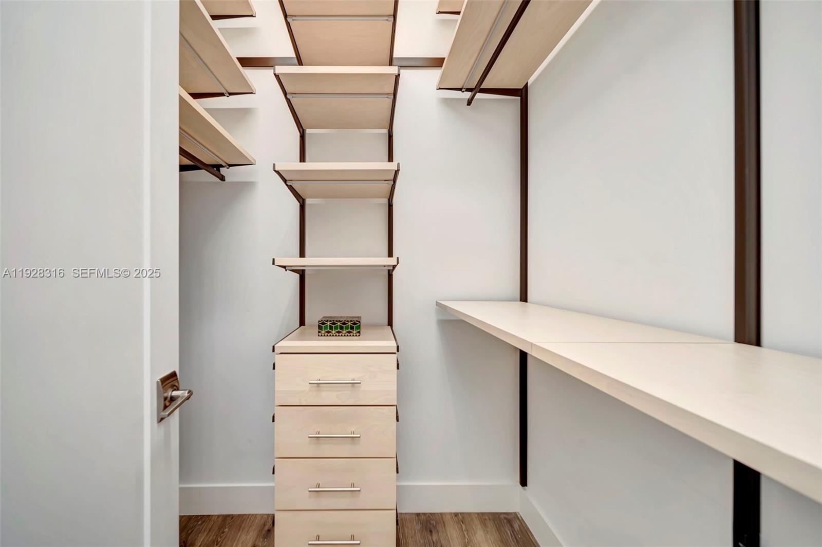 MARINA LANDINGS - Residential Lease