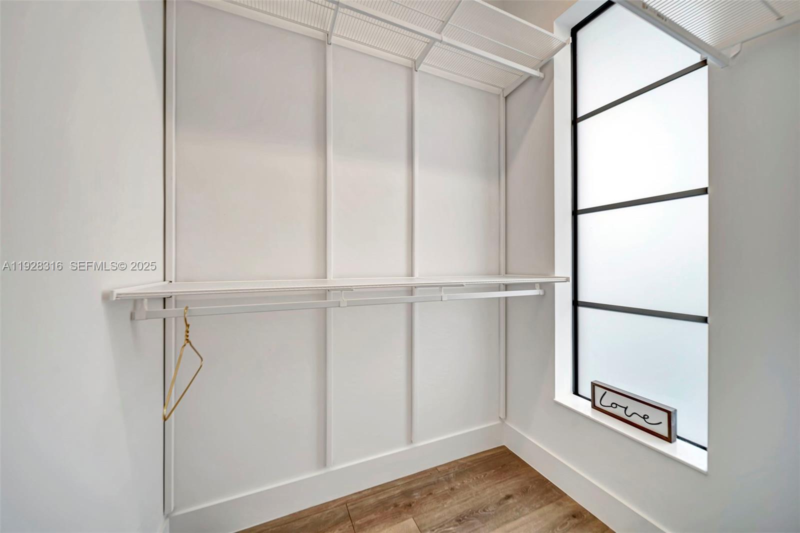 MARINA LANDINGS - Residential Lease