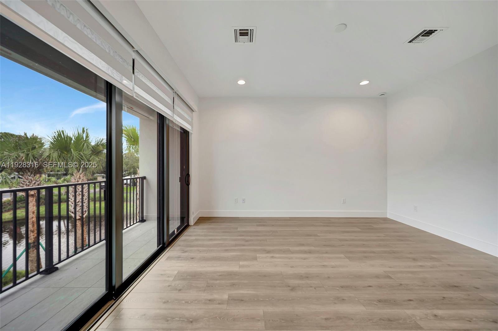 MARINA LANDINGS - Residential Lease