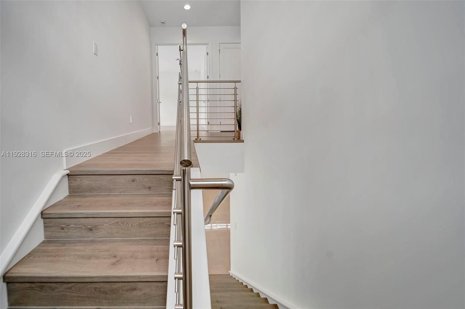 MARINA LANDINGS - Residential Lease