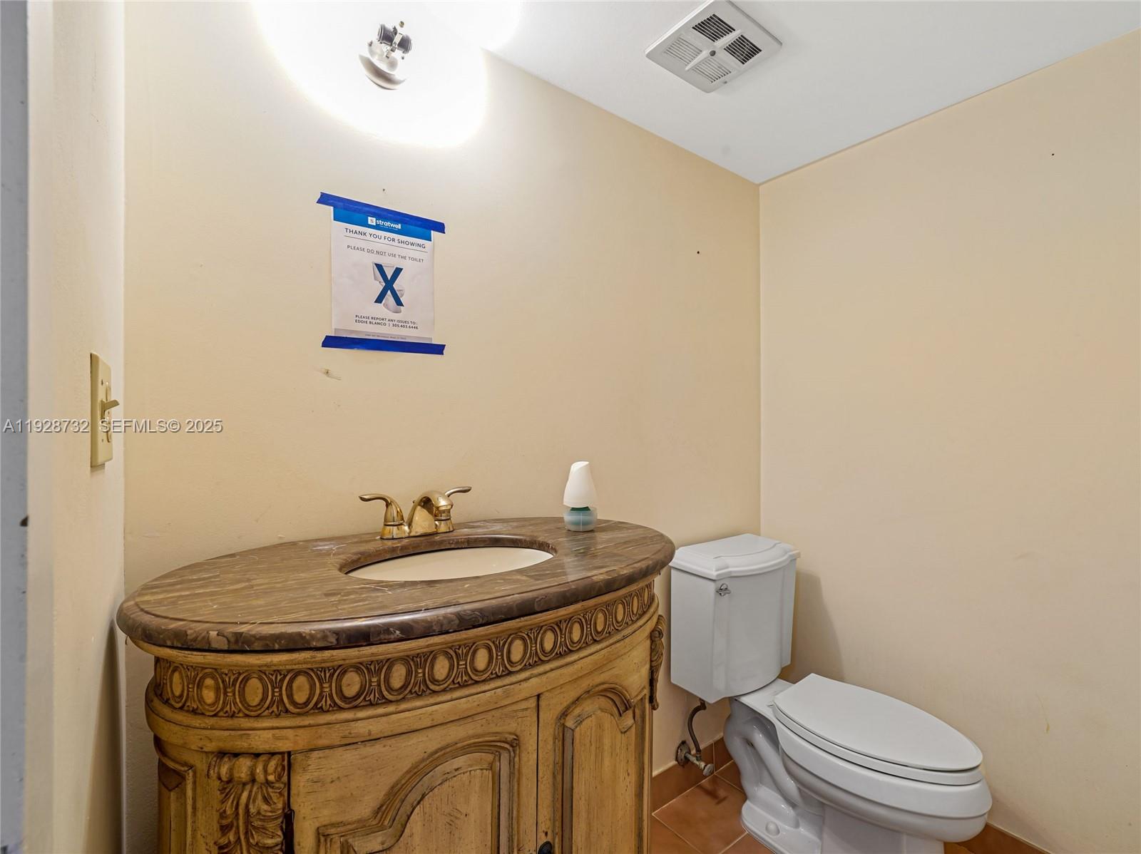 LAKE POINT TOWER CONDOMIN - Residential