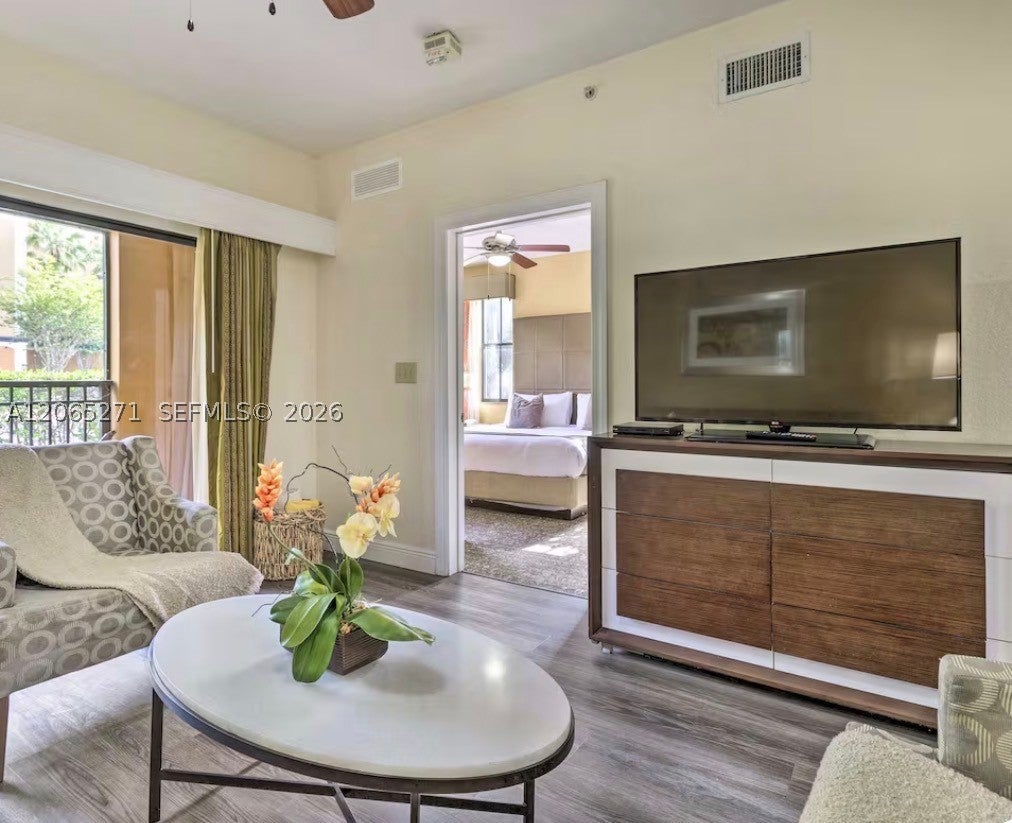 12544 Floridays Resort 112B