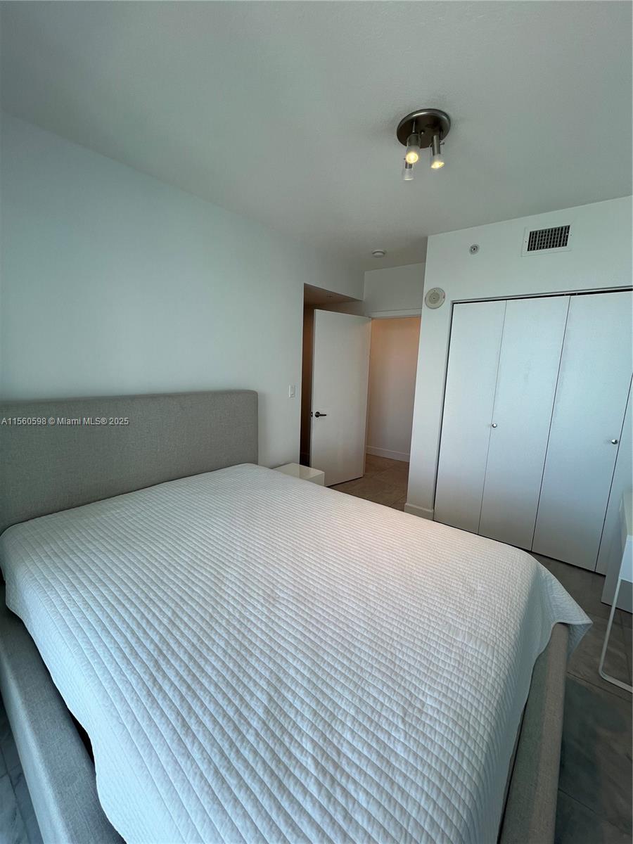 EDEN HOUSE CONDO - Residential