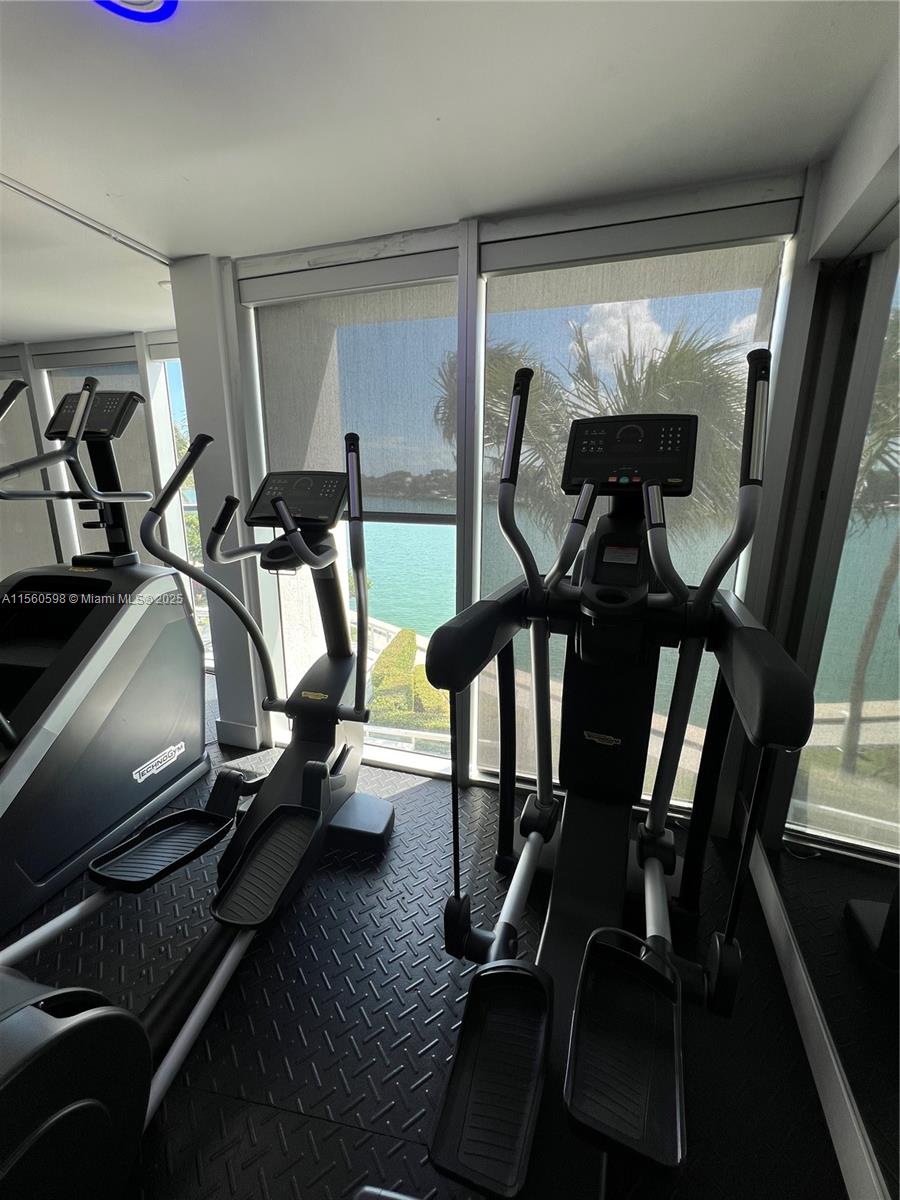 EDEN HOUSE CONDO - Residential