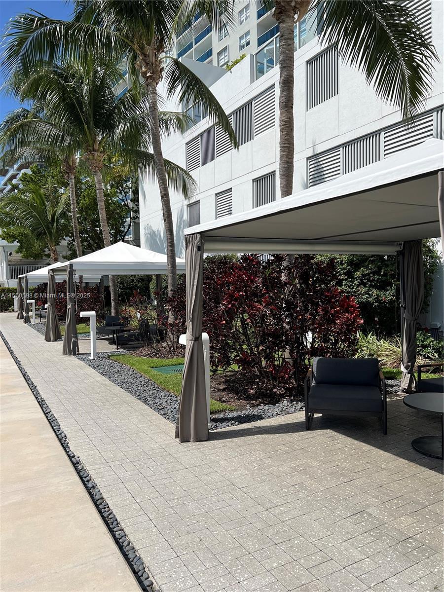 EDEN HOUSE CONDO - Residential