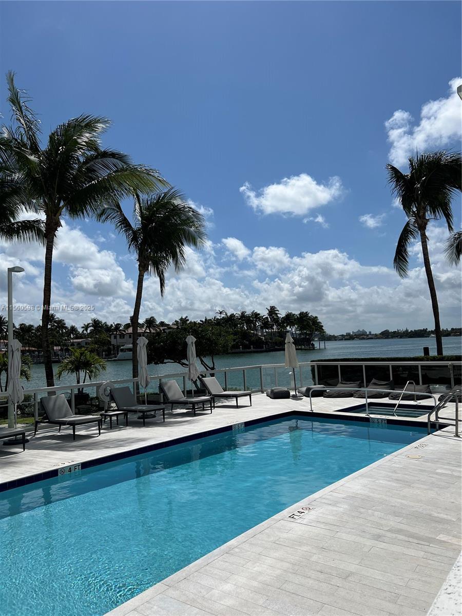 EDEN HOUSE CONDO - Residential