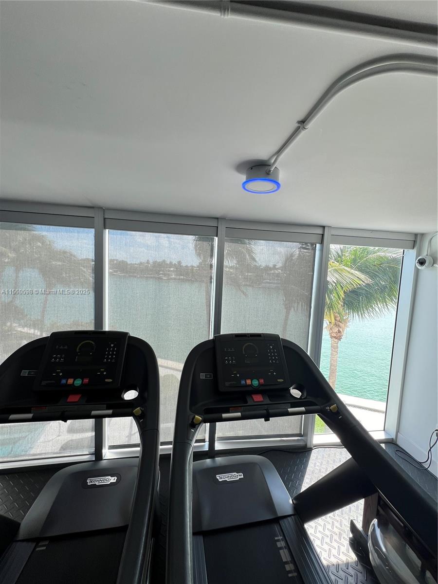 EDEN HOUSE CONDO - Residential