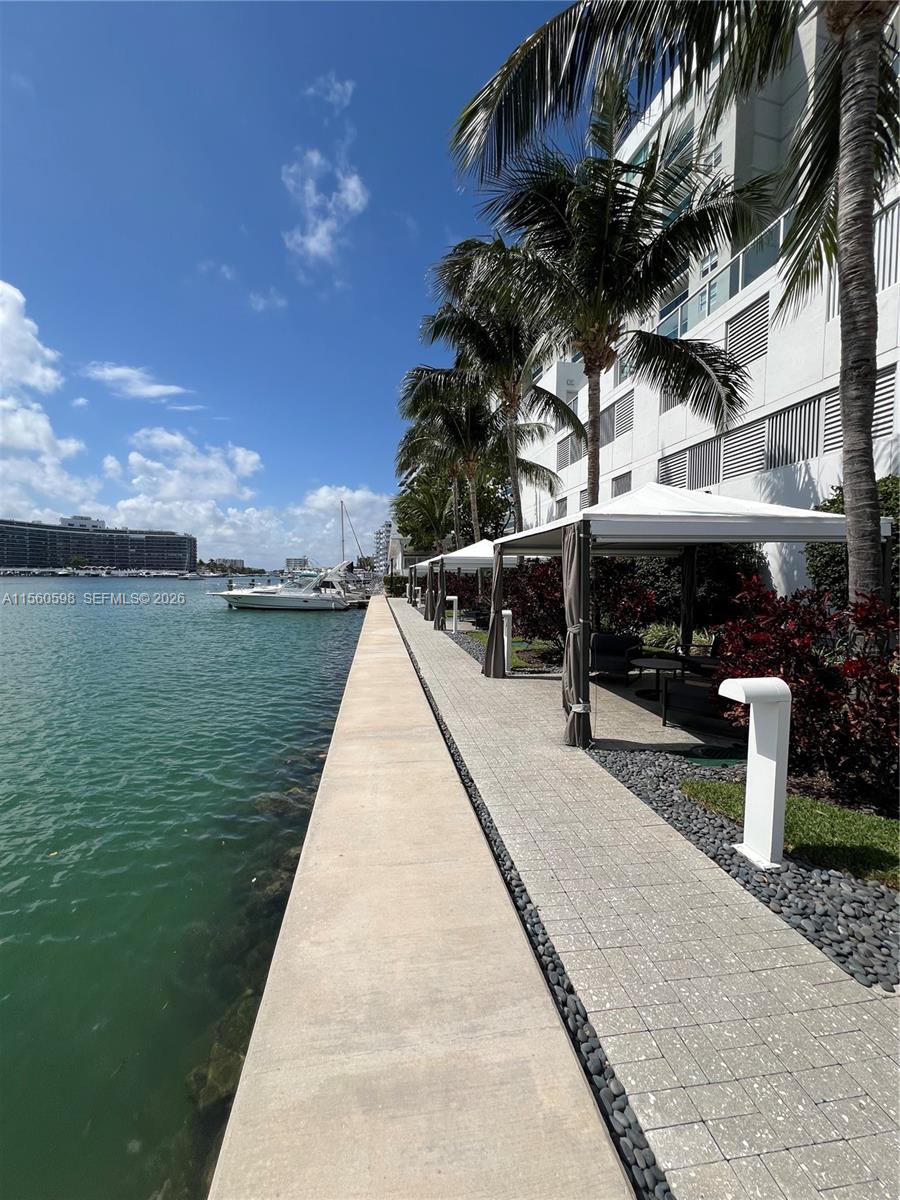 EDEN HOUSE CONDO - Residential