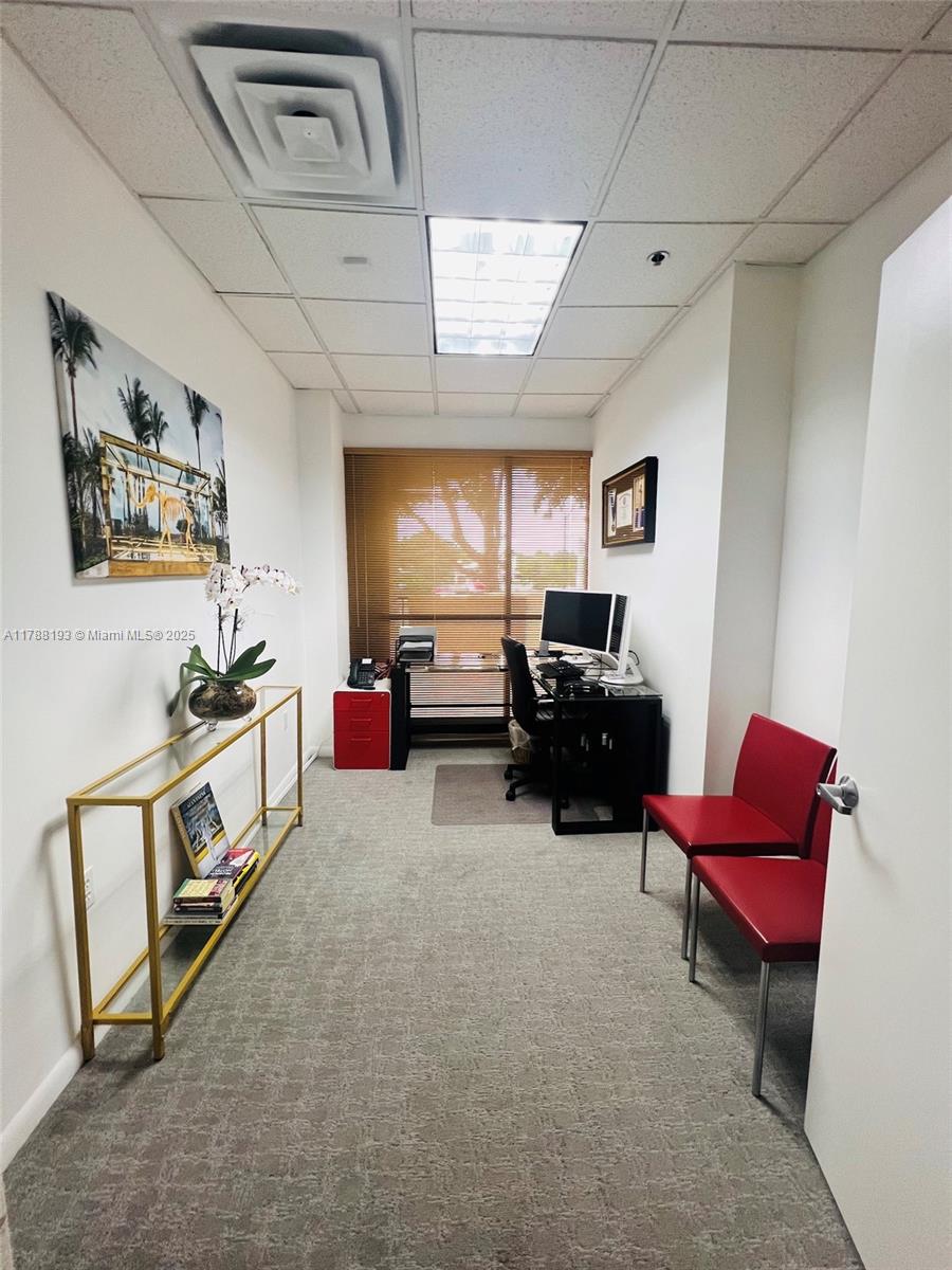 2555 Collins Ave C-7