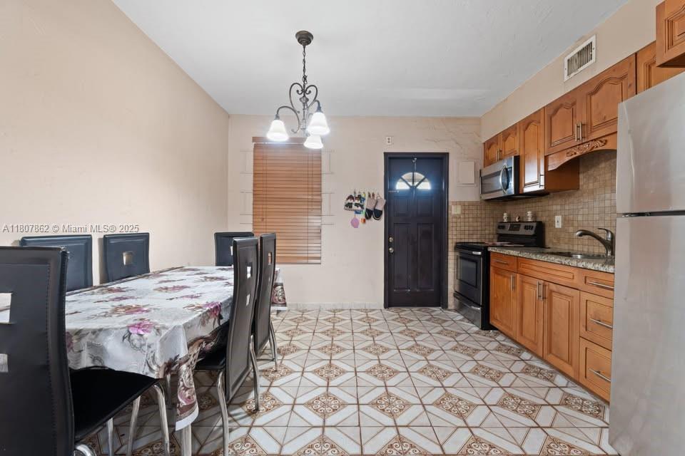 2655 NW 14th Ave