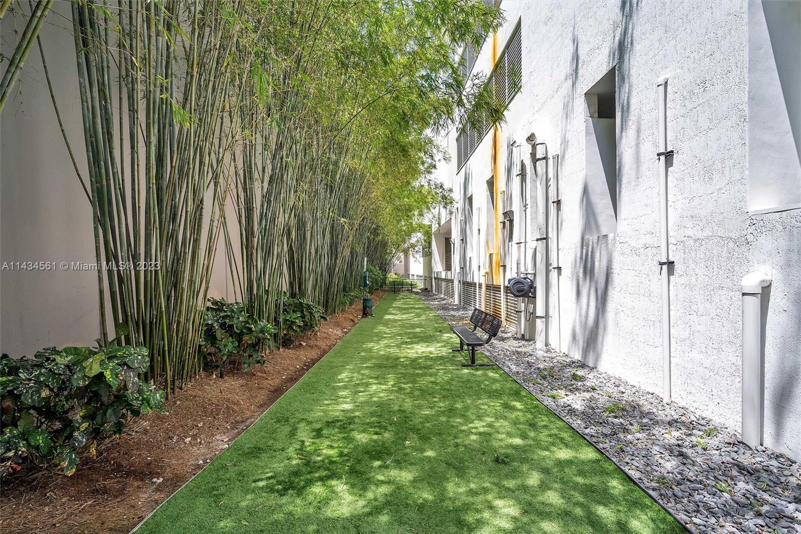 RIVA CONDOMINIUM - Residential Lease