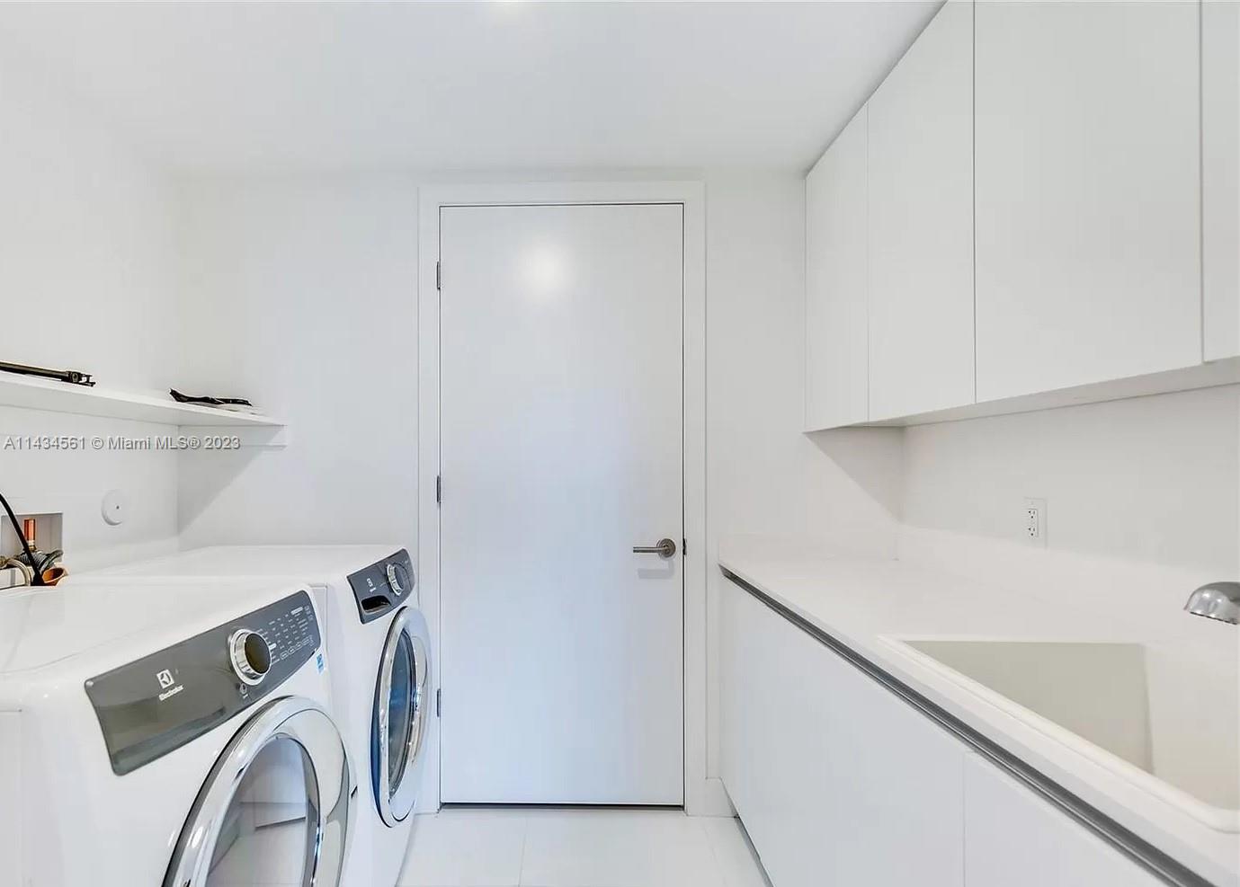 RIVA CONDOMINIUM - Residential Lease
