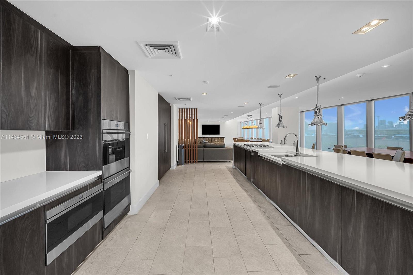 RIVA CONDOMINIUM - Residential Lease
