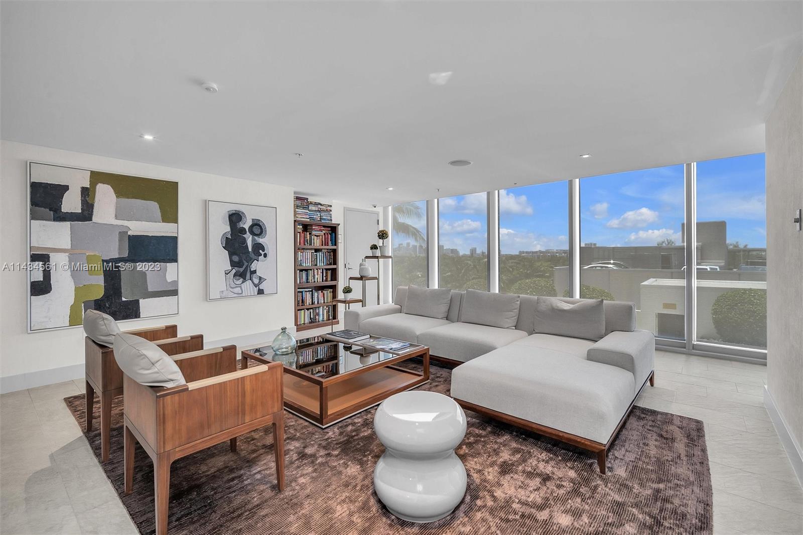 RIVA CONDOMINIUM - Residential Lease