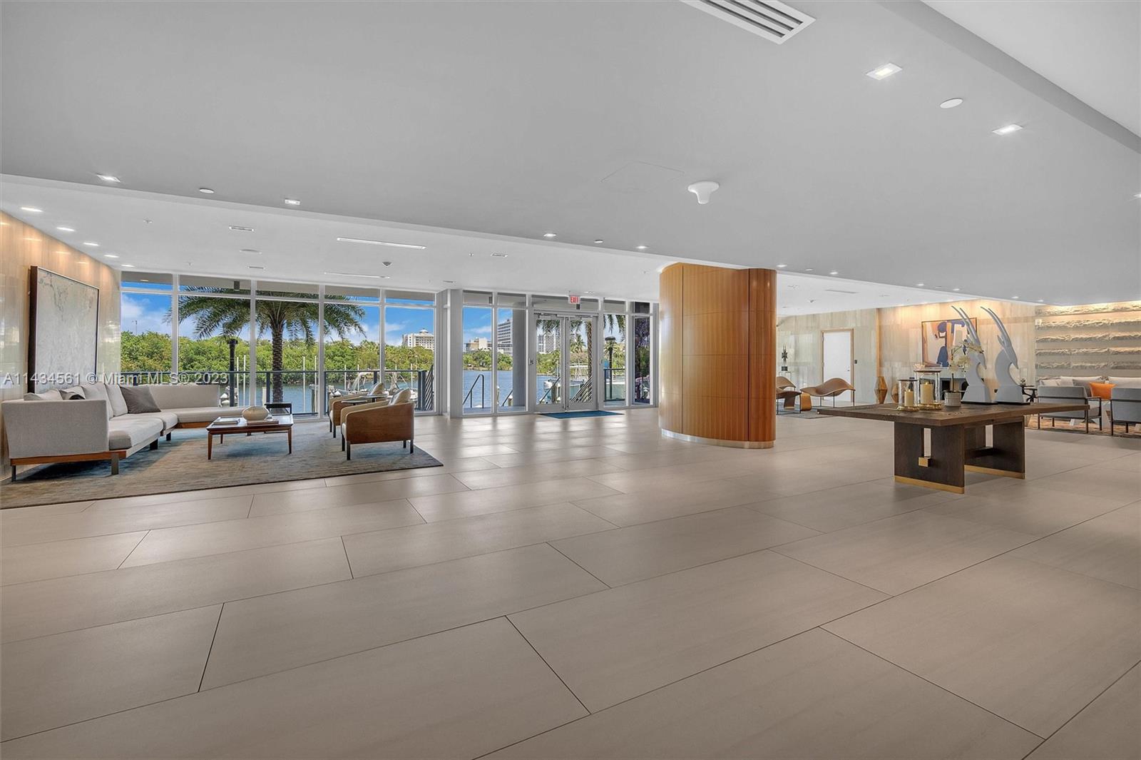 RIVA CONDOMINIUM - Residential Lease