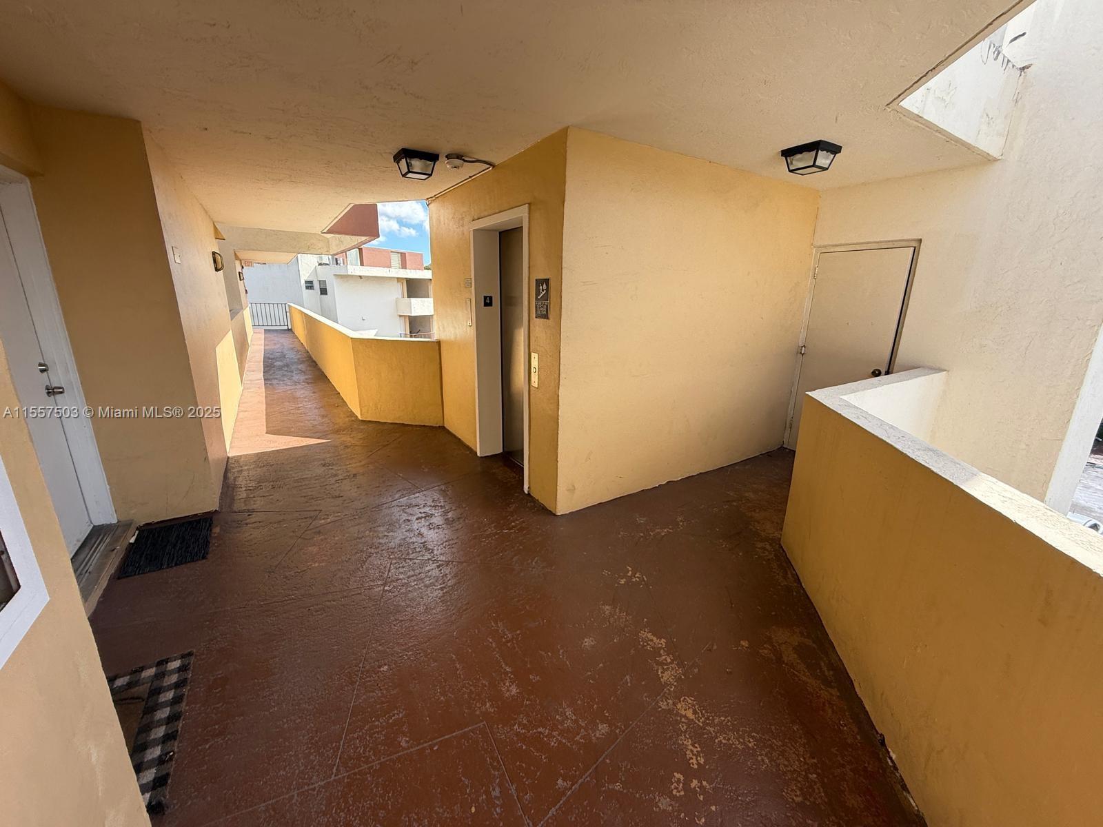 SAN MARCO CONDO - Residential