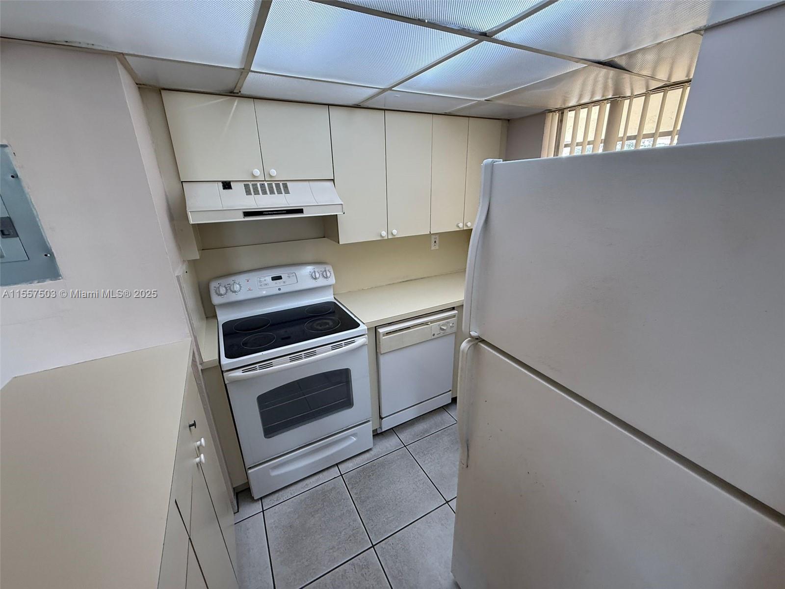 SAN MARCO CONDO - Residential