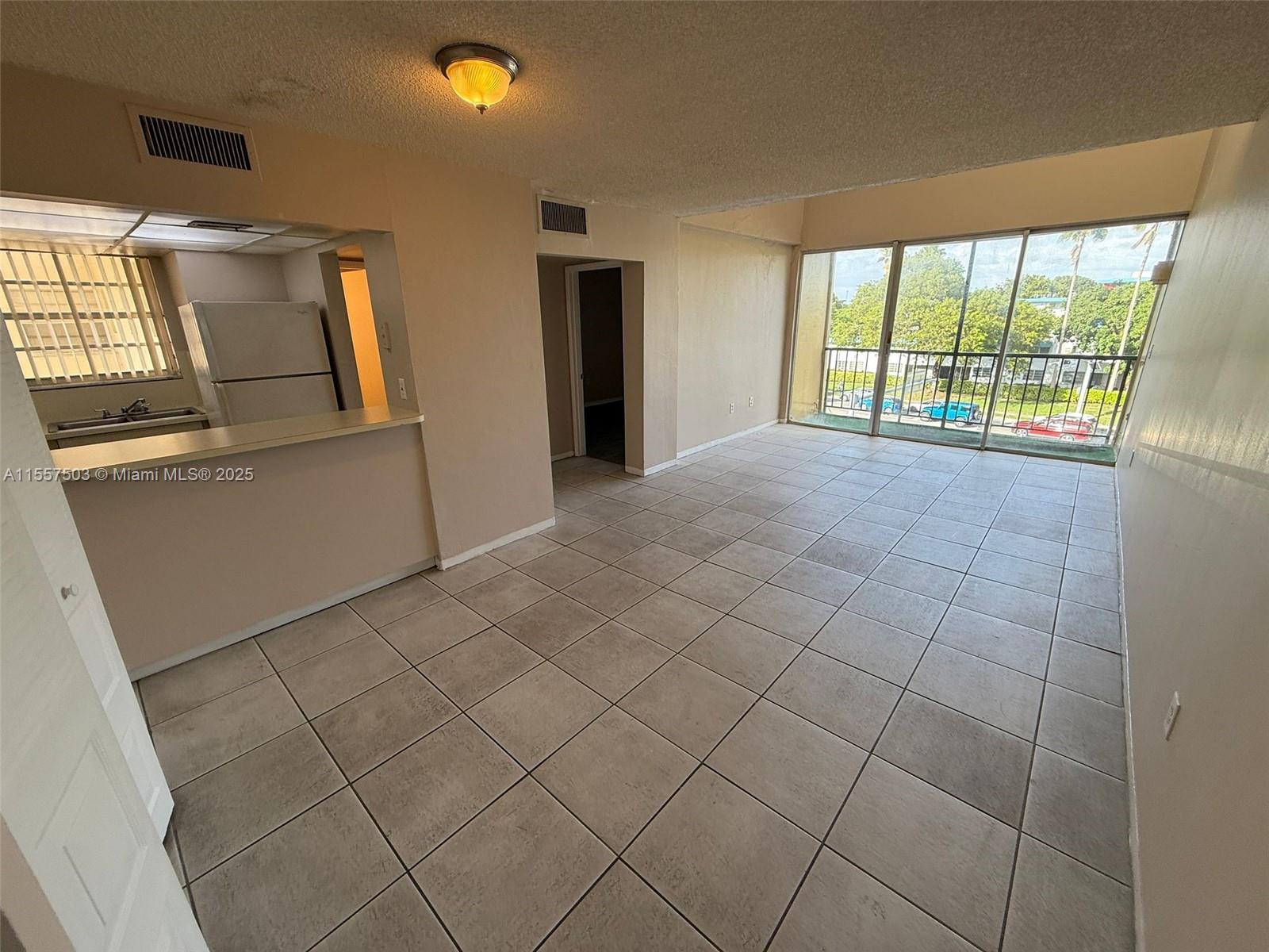 SAN MARCO CONDO - Residential