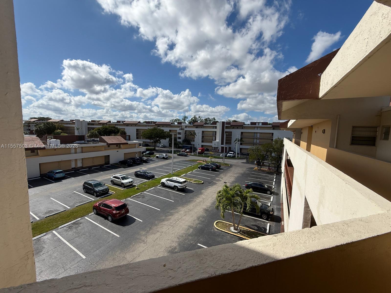 SAN MARCO CONDO - Residential