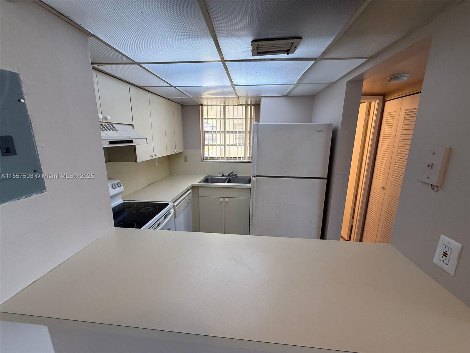 SAN MARCO CONDO - Residential