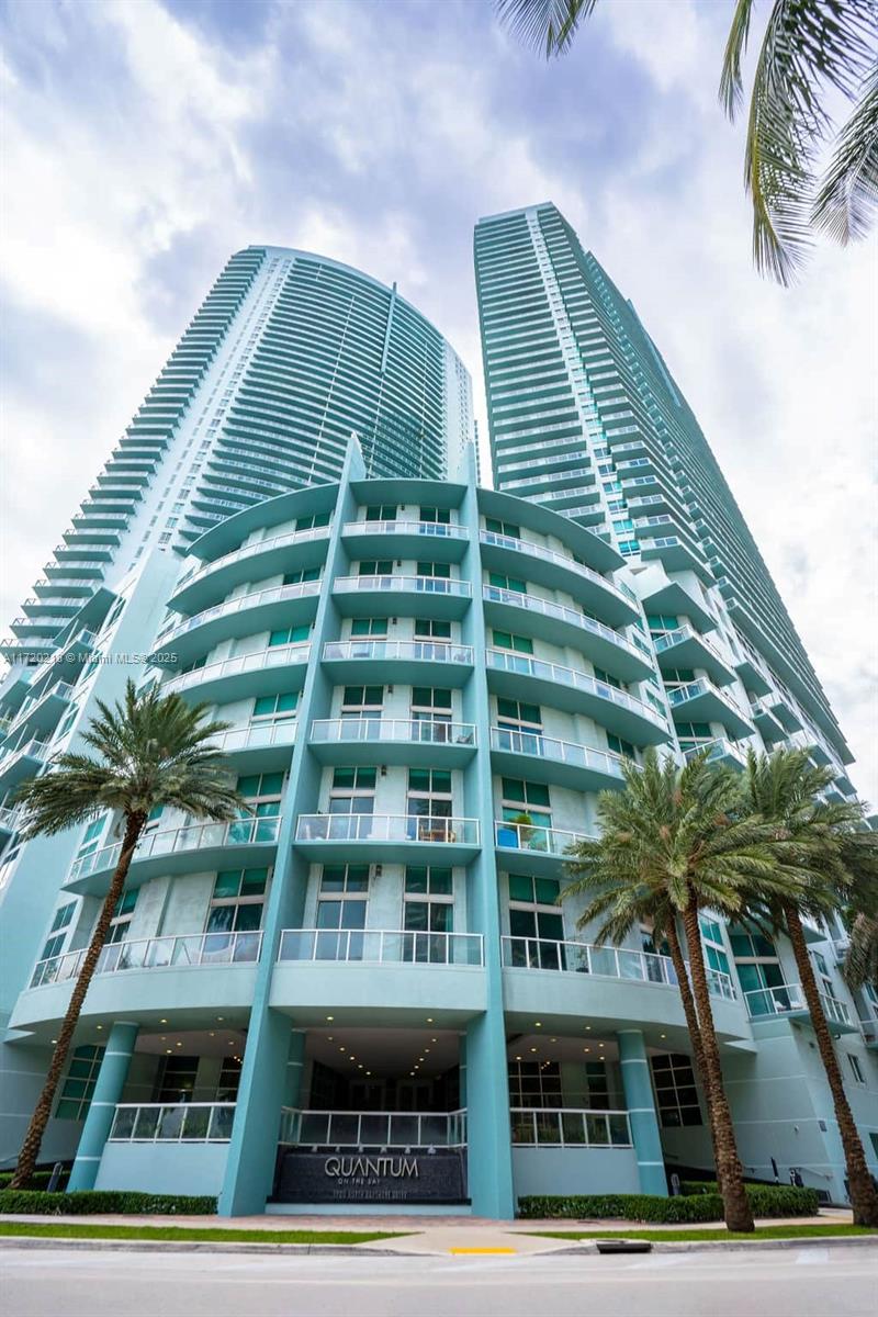 1900 N Bayshore Dr 2018