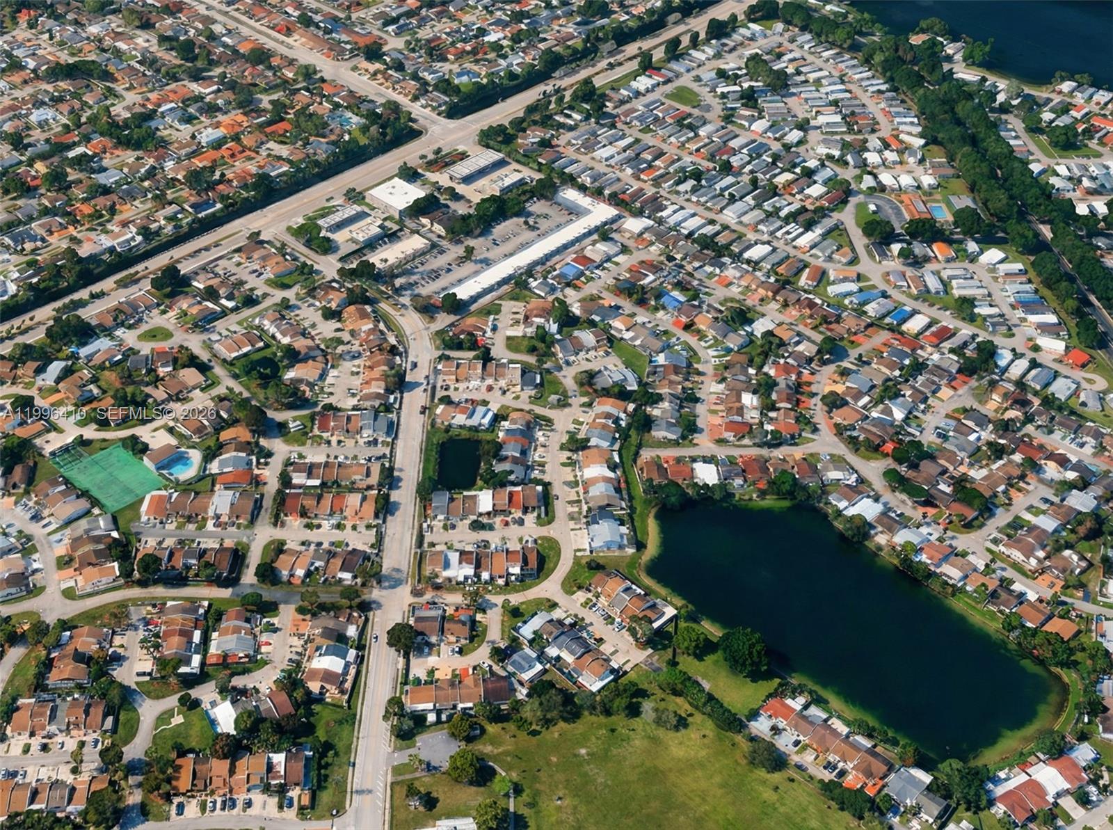 LAKES OF ACADIA UNIT 5, T - Residential