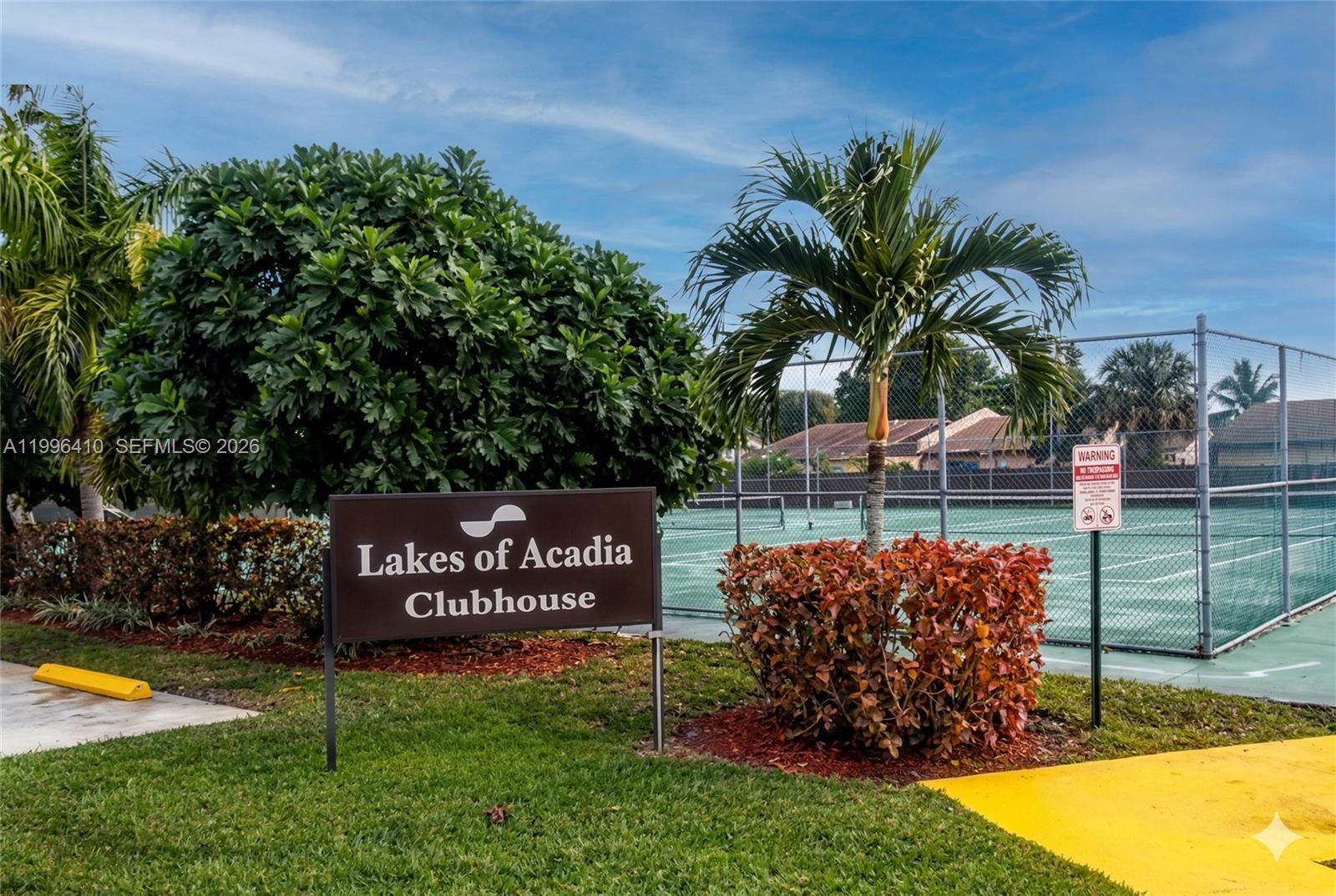 LAKES OF ACADIA UNIT 5, T - Residential