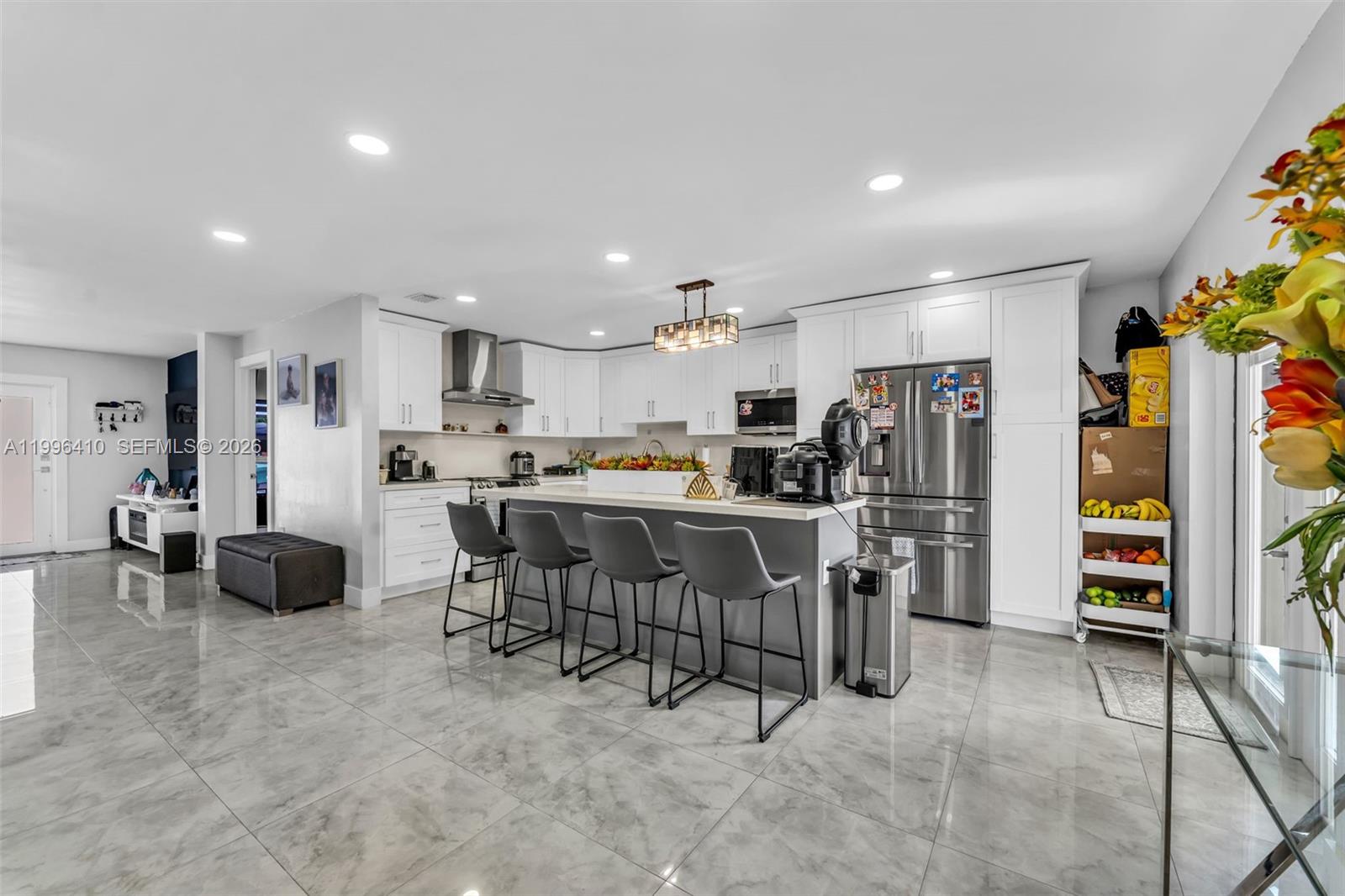 LAKES OF ACADIA UNIT 5, T - Residential