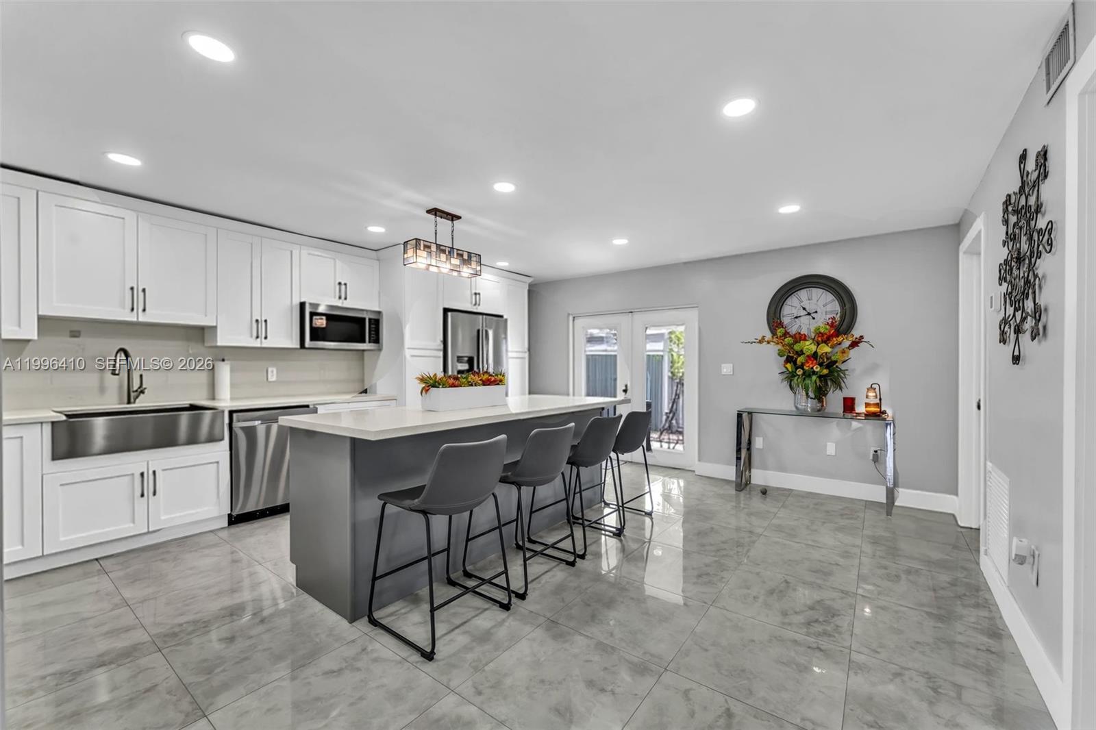 LAKES OF ACADIA UNIT 5, T - Residential