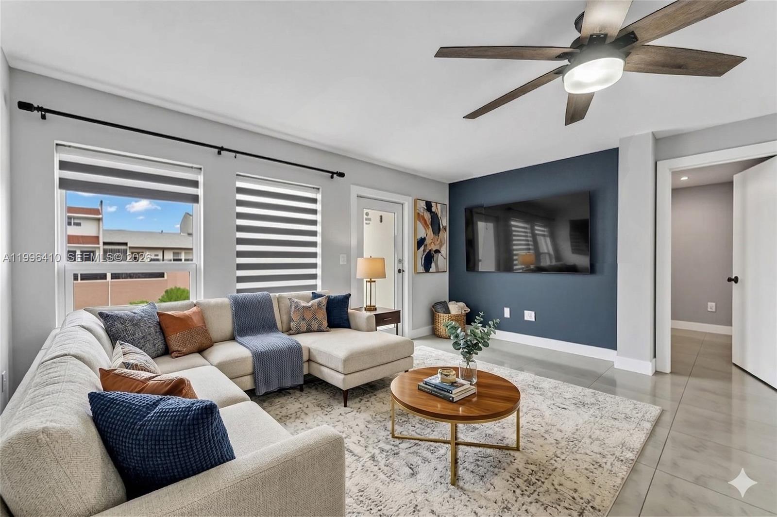 LAKES OF ACADIA UNIT 5, T - Residential