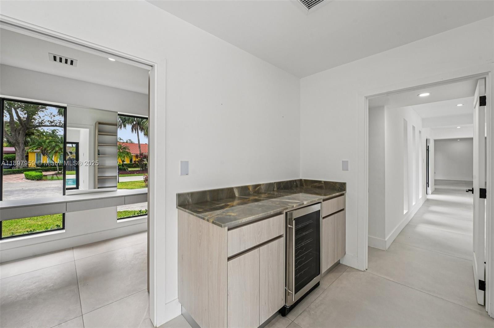 AVOCADO ACRES 1ST ADDN - Residential