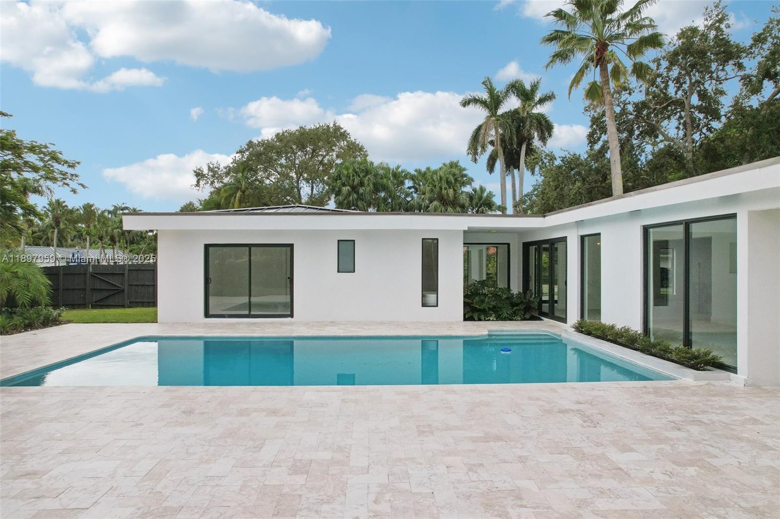 AVOCADO ACRES 1ST ADDN - Residential