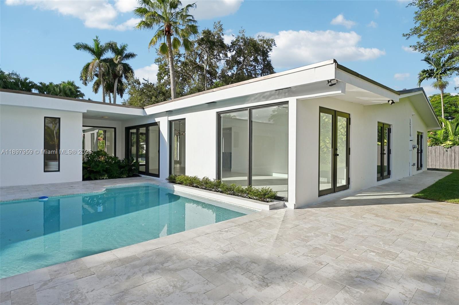 AVOCADO ACRES 1ST ADDN - Residential