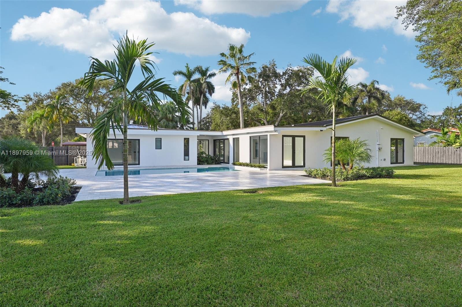 AVOCADO ACRES 1ST ADDN - Residential