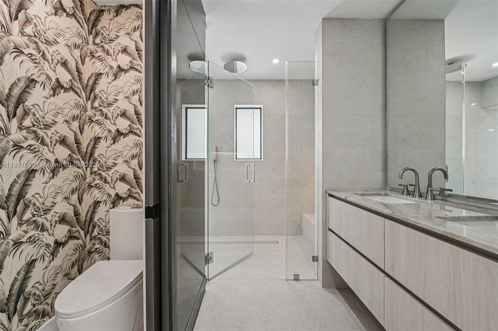 AVOCADO ACRES 1ST ADDN - Residential