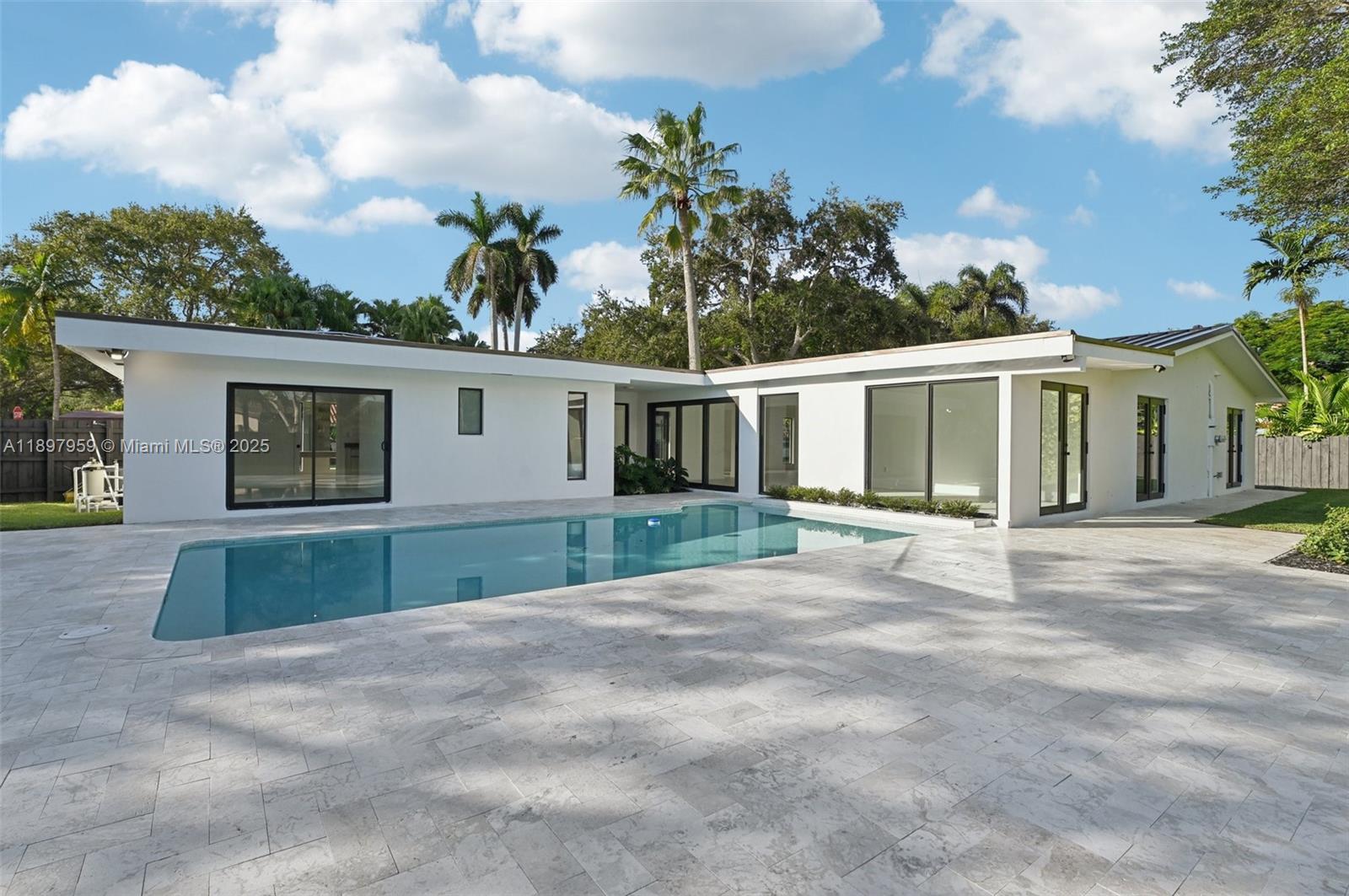 AVOCADO ACRES 1ST ADDN - Residential