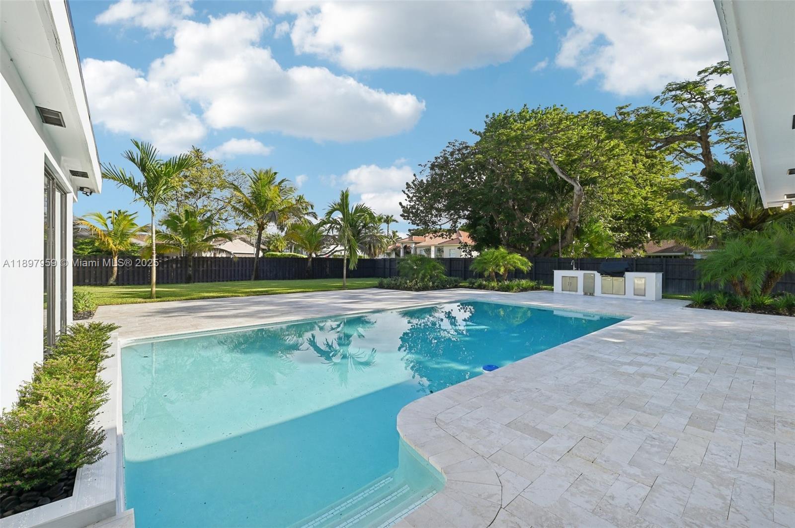 AVOCADO ACRES 1ST ADDN - Residential