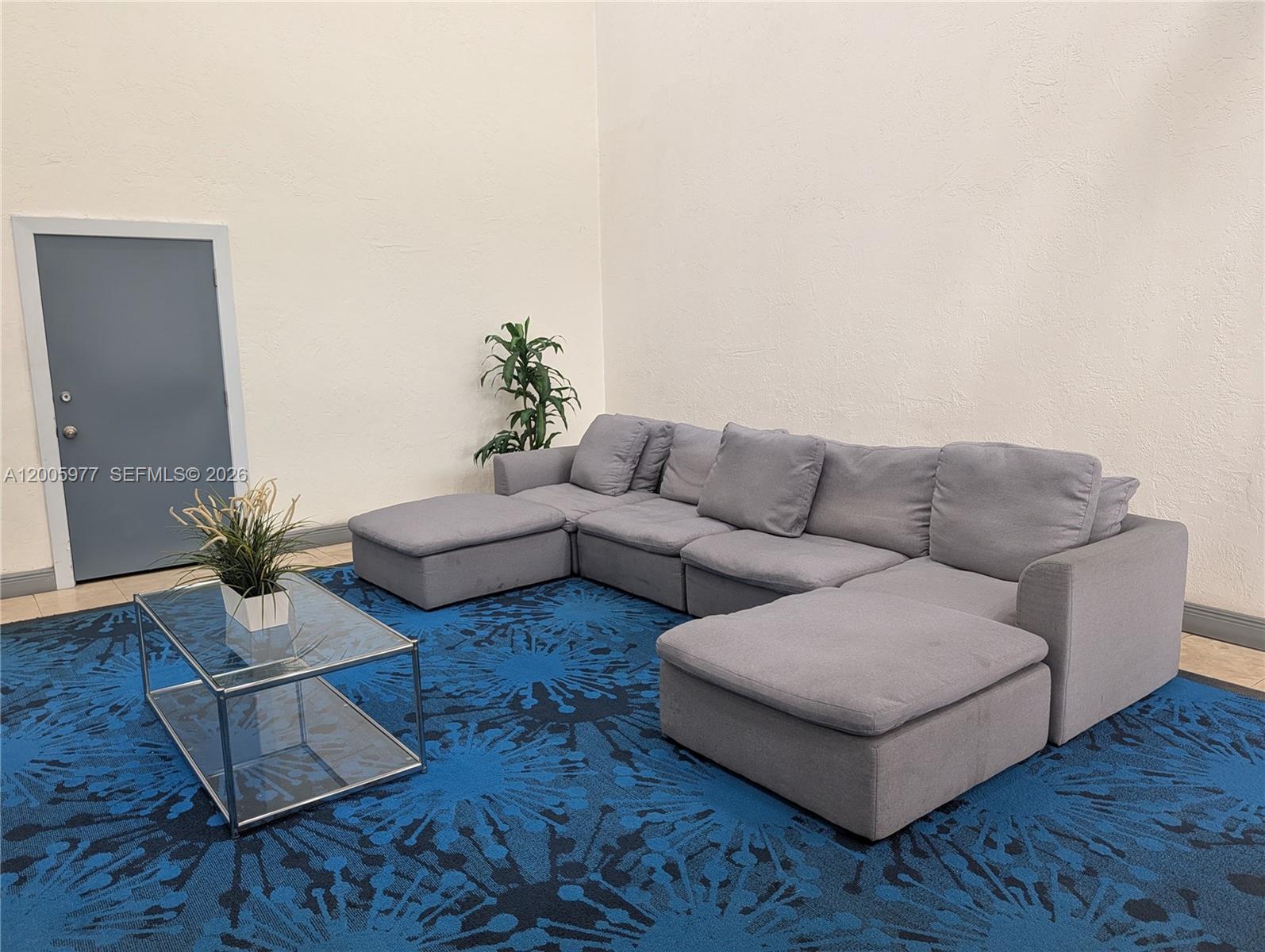 SAILBOAT CAY CONDO - Residential