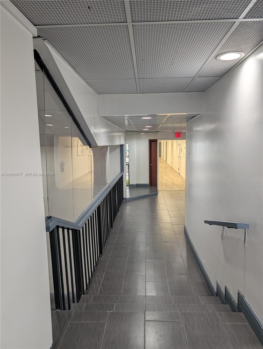 SAILBOAT CAY CONDO - Residential