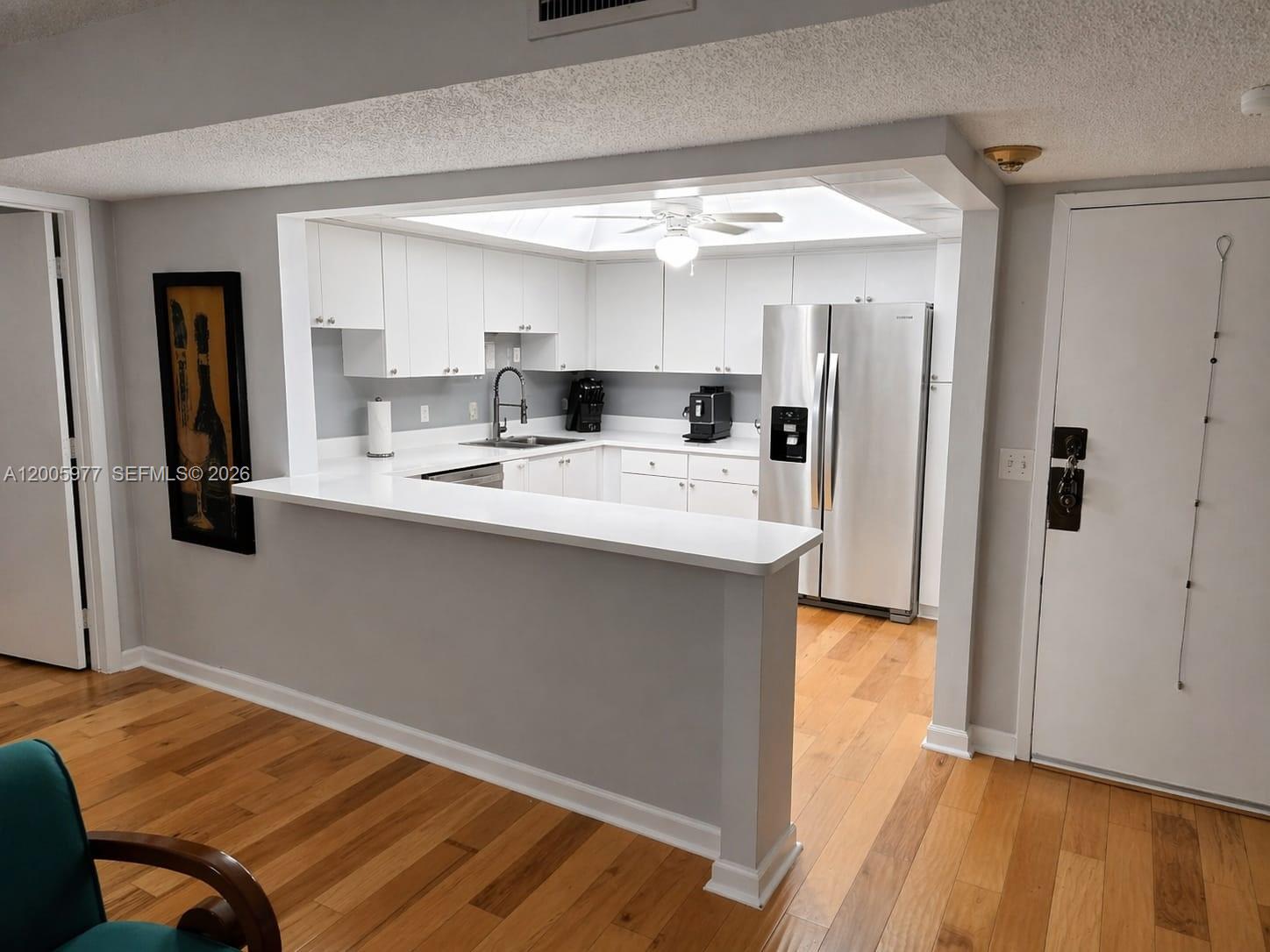 SAILBOAT CAY CONDO - Residential