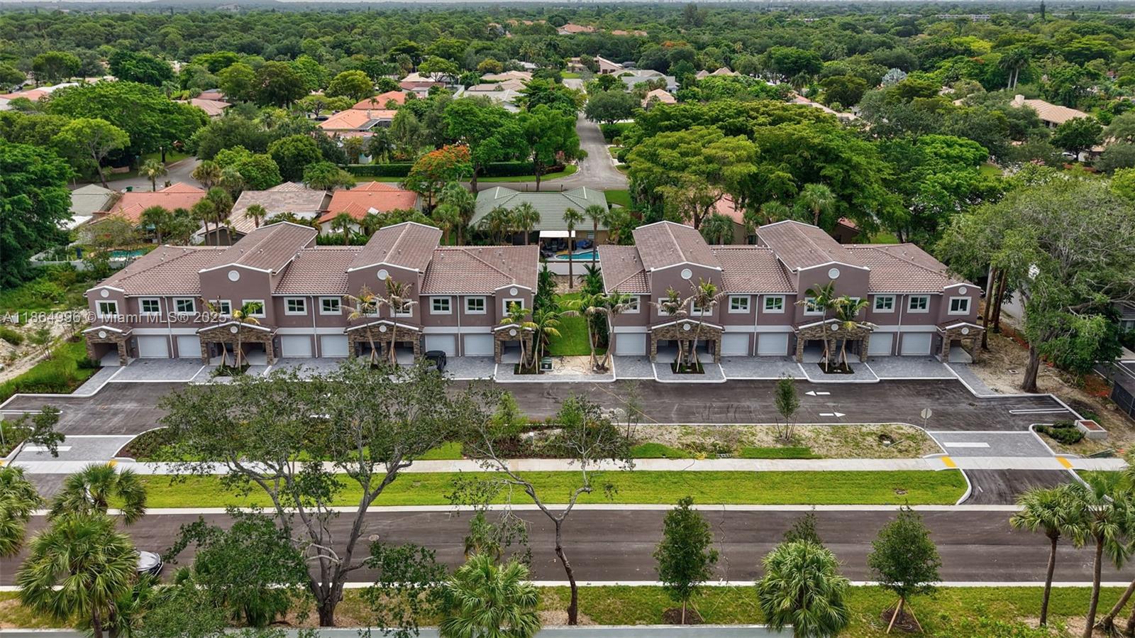 CORAL SPRINGS UNIVERSITY - Residential Lease