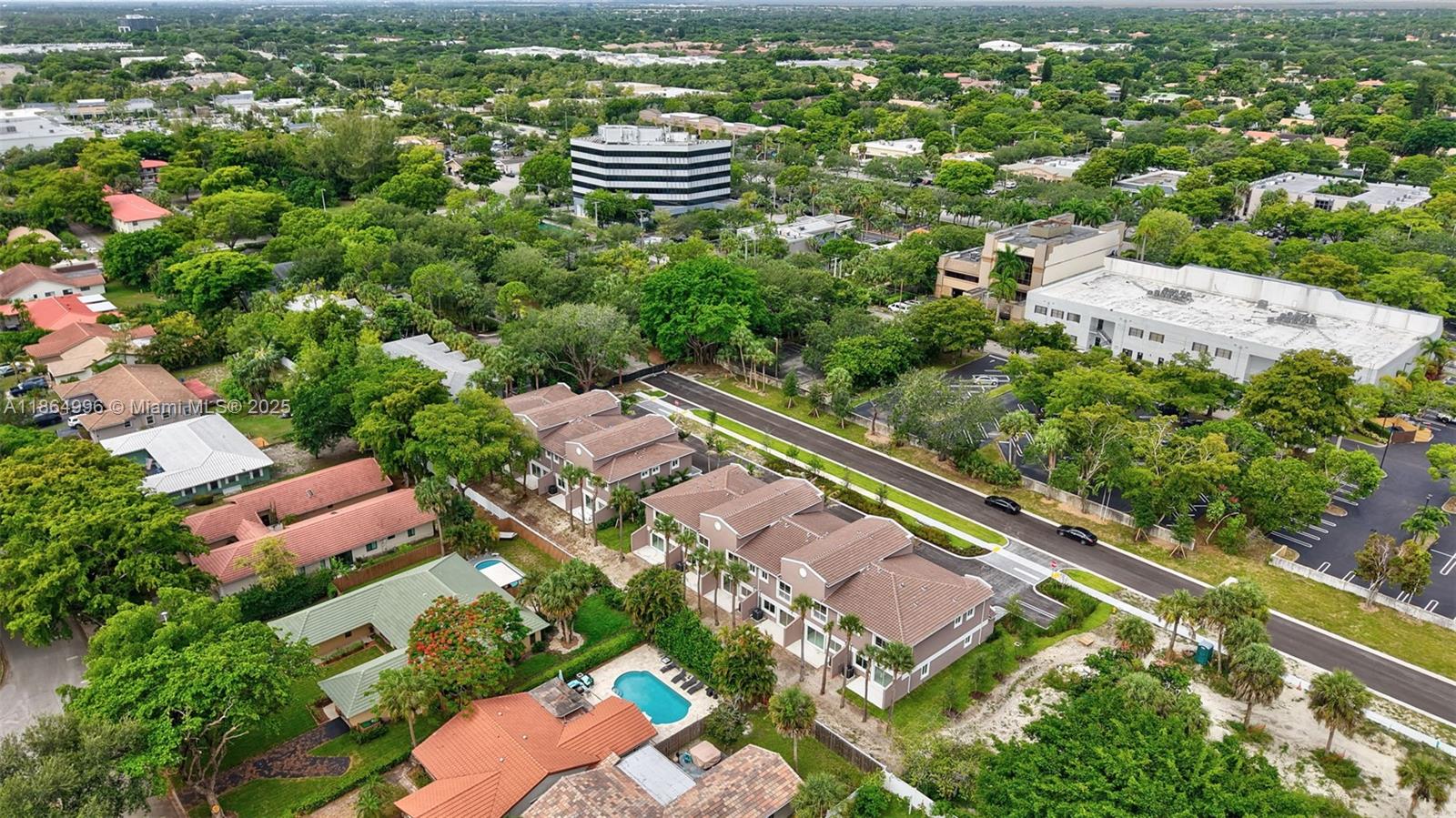 CORAL SPRINGS UNIVERSITY - Residential Lease