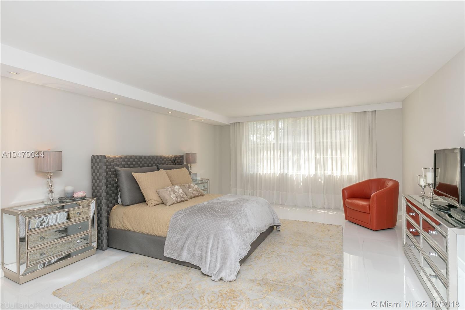 10000 PLAZA CONDO-NORTH T - Residential Lease