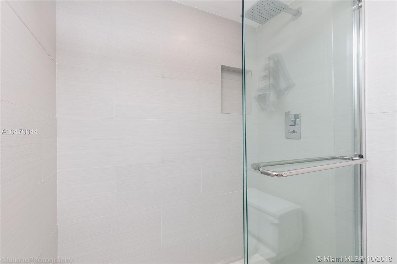 10000 PLAZA CONDO-NORTH T - Residential Lease