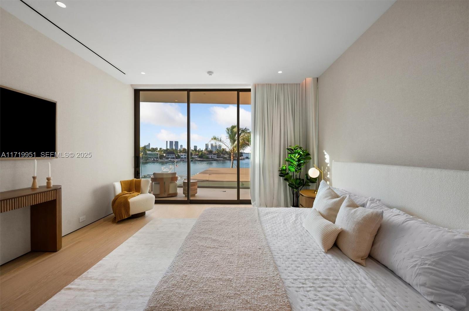 RIVO ALTO AMD - Residential