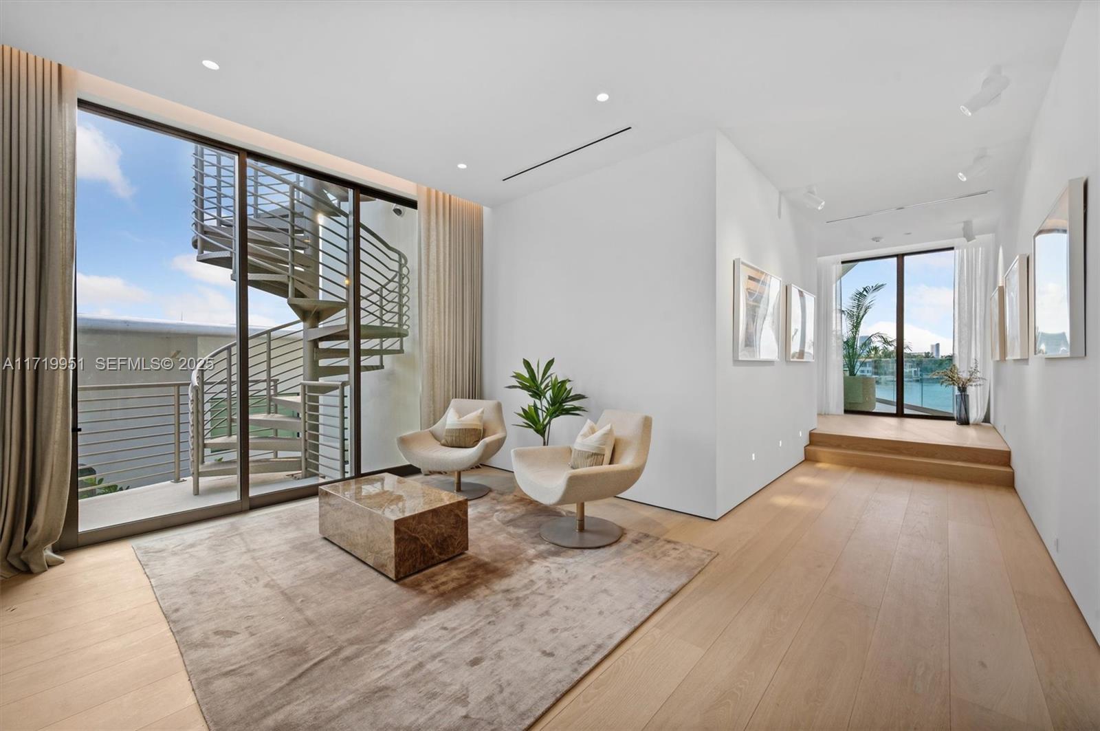 RIVO ALTO AMD - Residential