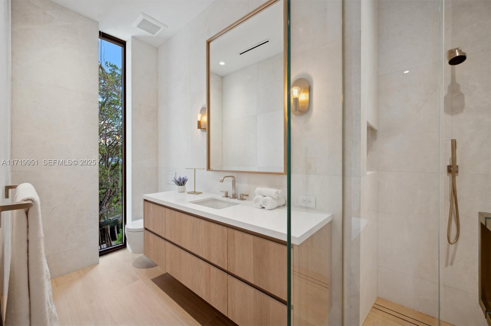 RIVO ALTO AMD - Residential