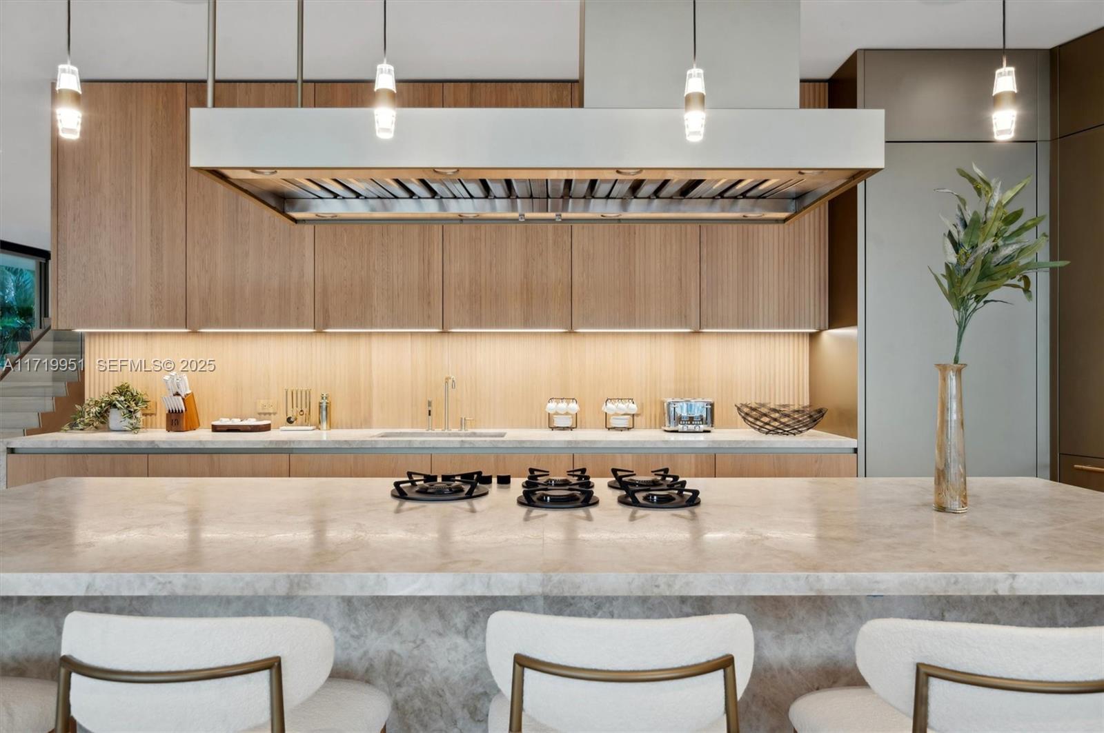 RIVO ALTO AMD - Residential