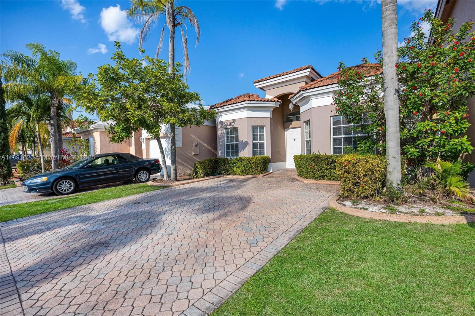 FOREST LAKES COUNTRY GARD - Residential